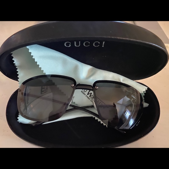 Gucci sunglasses main image 5